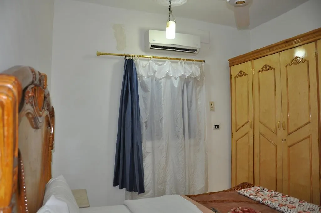 Apartment Villa Omar El Sharif Luxor